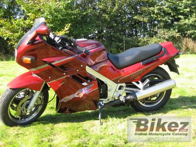 1990 Suzuki GSX 1100 F photo